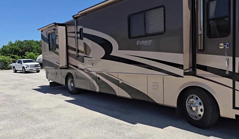 2006 Holiday Rambler Endeavor 40PDQ full