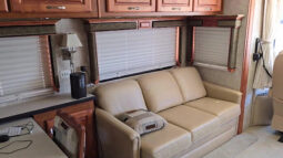 2006 Holiday Rambler Endeavor 40PDQ full