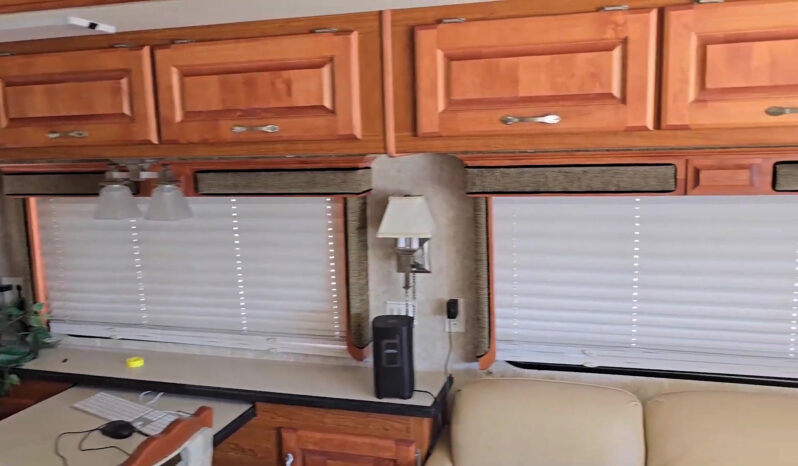 2006 Holiday Rambler Endeavor 40PDQ full