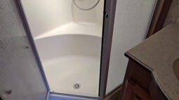 2006 Holiday Rambler Endeavor 40PDQ full