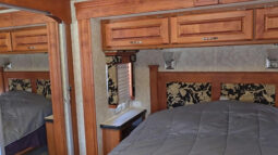 2006 Holiday Rambler Endeavor 40PDQ full