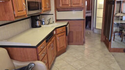 2006 Holiday Rambler Endeavor 40PDQ full